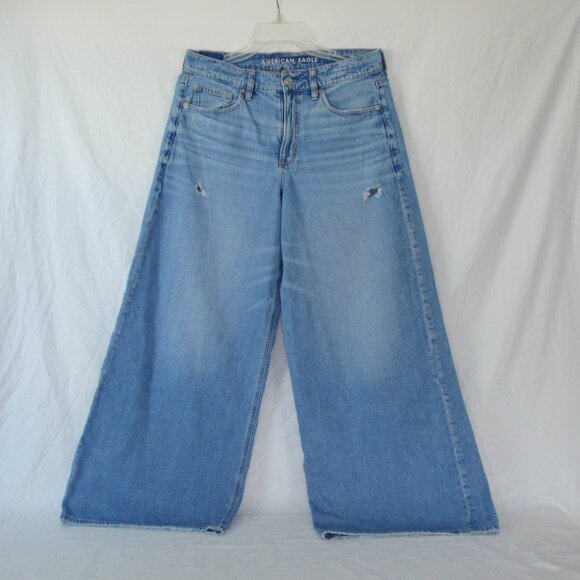 American Eagle Super High Rise Ultra Wide Leg Jeans Sz 6 SHORT Blue Destructed - Picture 1 of 16